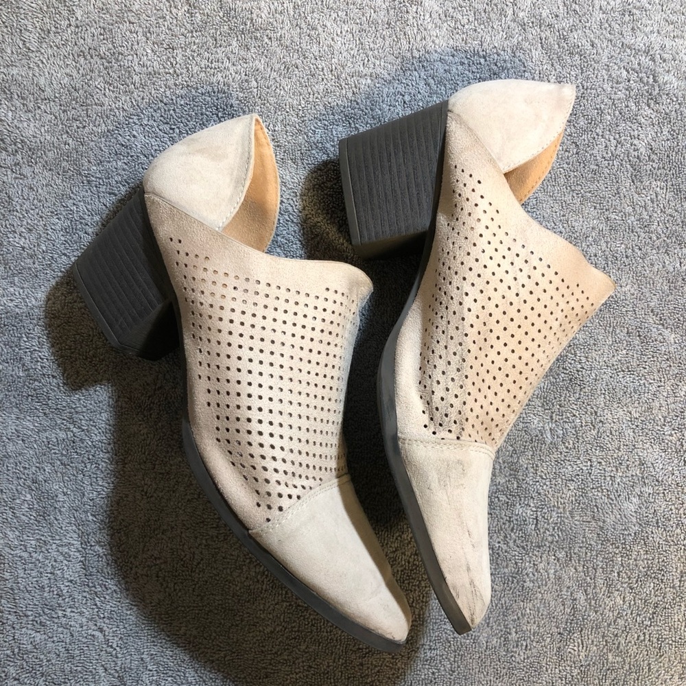 Qupid Booties